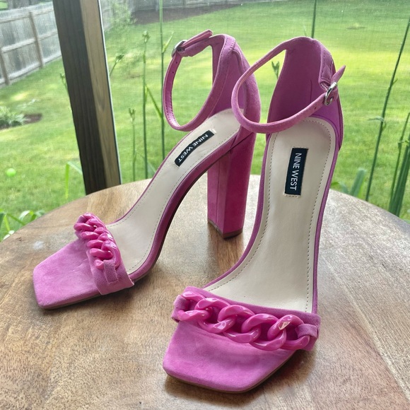 Nine West Strappy Pink Link Heels - Picture 4 of 10